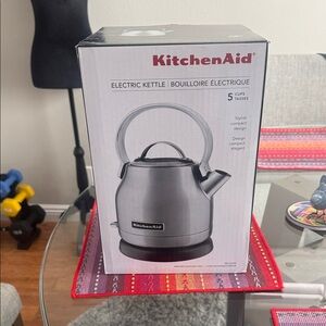 KitchenAid Silver Electric Kettle - Stainless Steel Finish